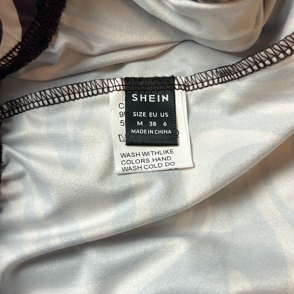 Pattern Mini skirt - Picture 5 of 7